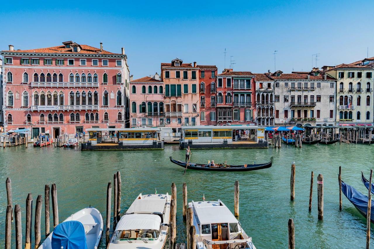Ca' Fornoni Grand Canal ヴェネツィア エクステリア 写真